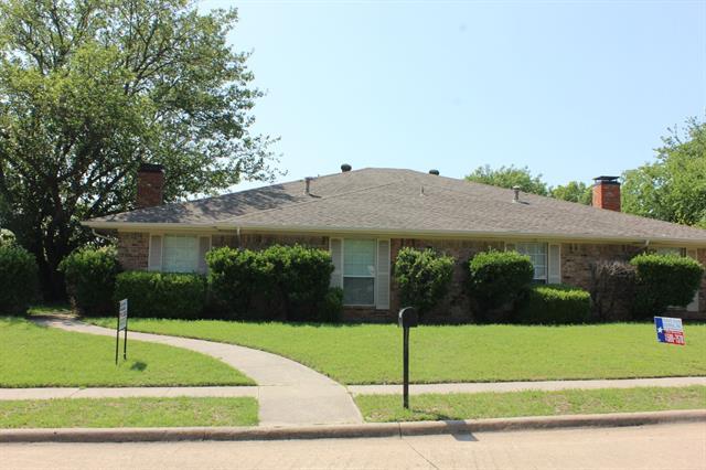 2708 Townbluff Dr in Plano, TX - Building Photo
