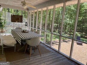 8590 Hearn Rd in Palmetto, GA - Building Photo - Building Photo