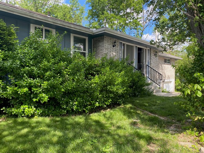8770 W 79th Cir, Unit 8772 in Overland Park, KS - Foto de edificio - Building Photo