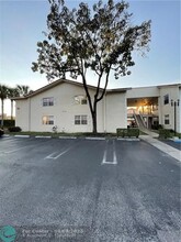 3546 N University Dr in Coral Springs, FL - Foto de edificio - Building Photo