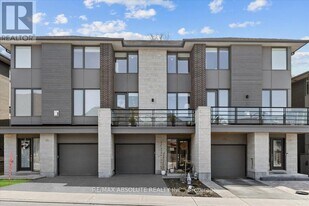 117 Boundstone Way in Ottawa, ON - Building Photo