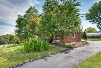 4809 Lynn Dr in Nashville, TN - Building Photo - Building Photo