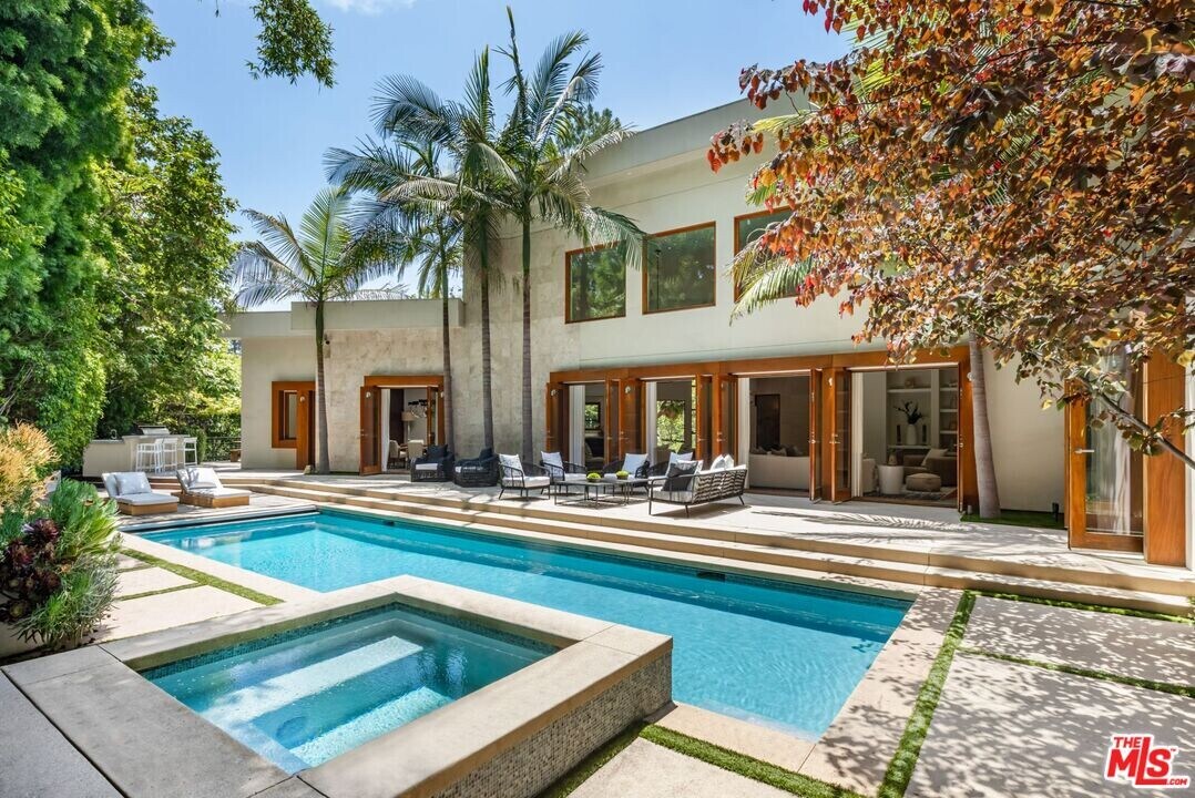 1188 Brooklawn Dr in Los Angeles, CA - Building Photo