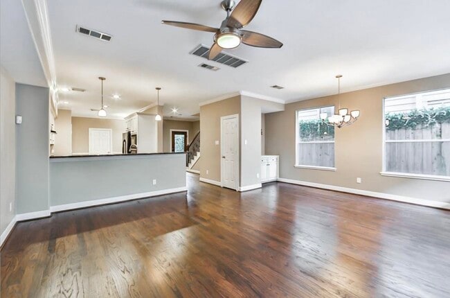 415 Asbury St in Houston, TX - Building Photo - Building Photo