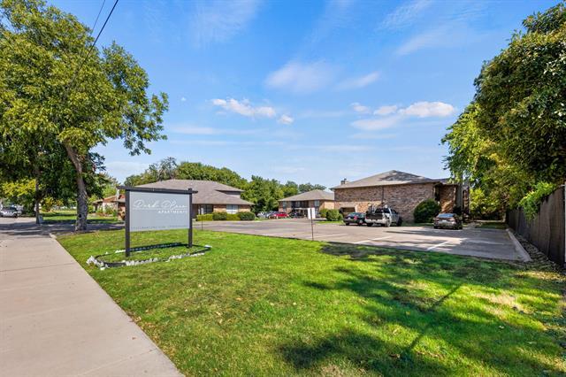 1935 Cranford Dr in Garland, TX - Building Photo