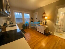 21 Moraine St, Unit 1 in Boston, MA - Building Photo