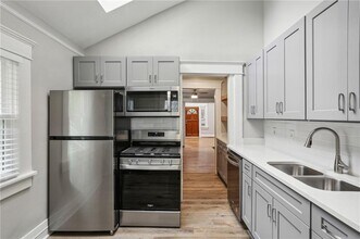 730 Ponce De Leon Ct NE in Atlanta, GA - Building Photo - Building Photo