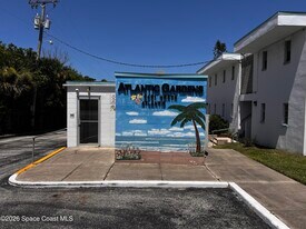 8401 N Atlantic Ave in Cape Canaveral, FL - Building Photo