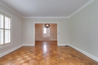 186 S Belvedere Blvd in Memphis, TN - Building Photo - Building Photo