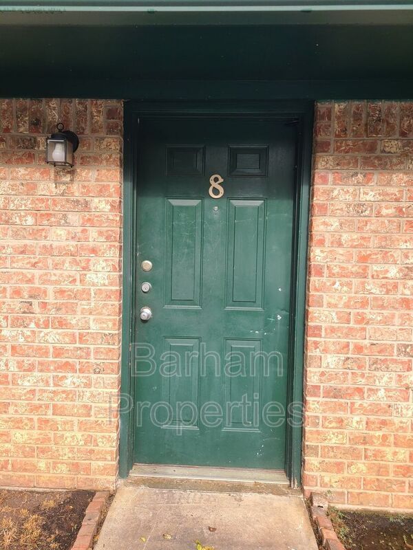 318 Houston St in Nacogdoches, TX - Building Photo - Building Photo