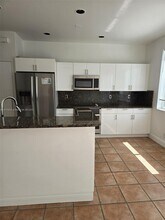 4361 Dogwood Cir in Weston, FL - Building Photo - Building Photo