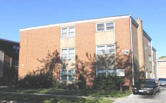 14138 S School St Riverdale, IL 60827 in Riverdale, IL - Building Photo