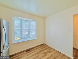 6160 Majors Ln in Columbia, MD - Building Photo