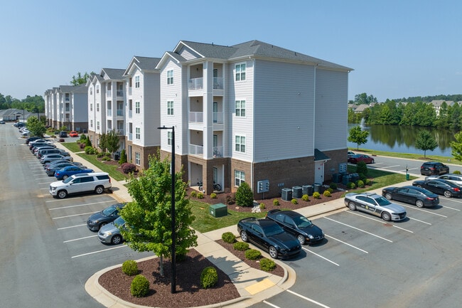 Arrowhead Apartments