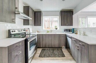 2689 Highland Dr, Unit A in Salt Lake City, UT - Foto de edificio - Building Photo