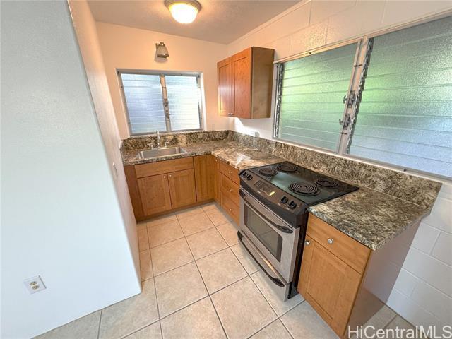 1108 Kina St in Kailua, HI - Building Photo - Building Photo
