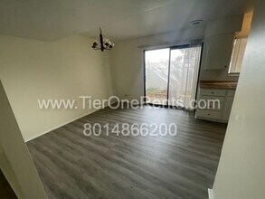 2274 Four Wds Cir in Salt Lake City, UT - Building Photo - Building Photo