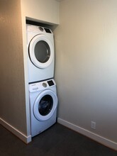 1609 SE Taggart St in Portland, OR - Building Photo - Building Photo
