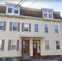 104 Thorndike St, Unit 3 Apartamentos