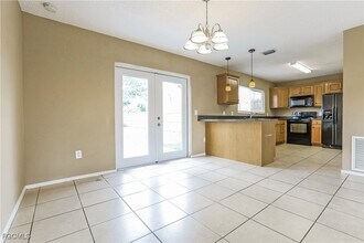 1050 S Salford Blvd in North Port, FL - Building Photo - Building Photo