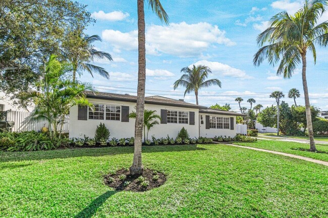 300 NE 7th St in Boca Raton, FL - Building Photo - Building Photo