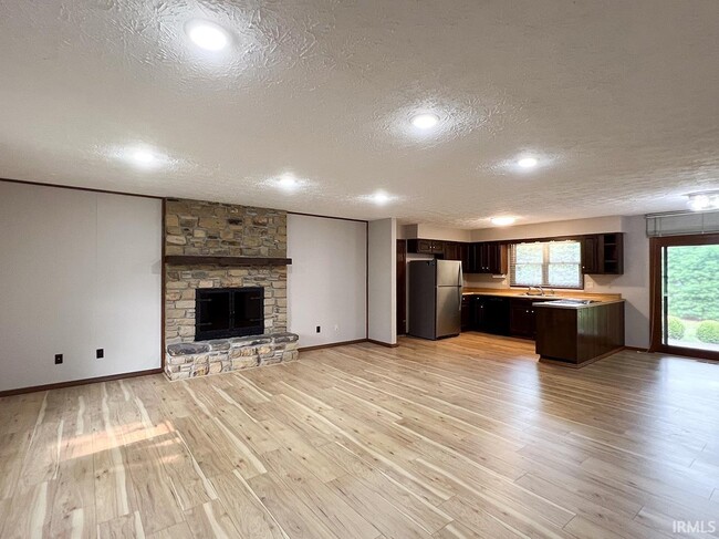 1633 Greenfield Ct in Bloomington, IN - Building Photo - Building Photo