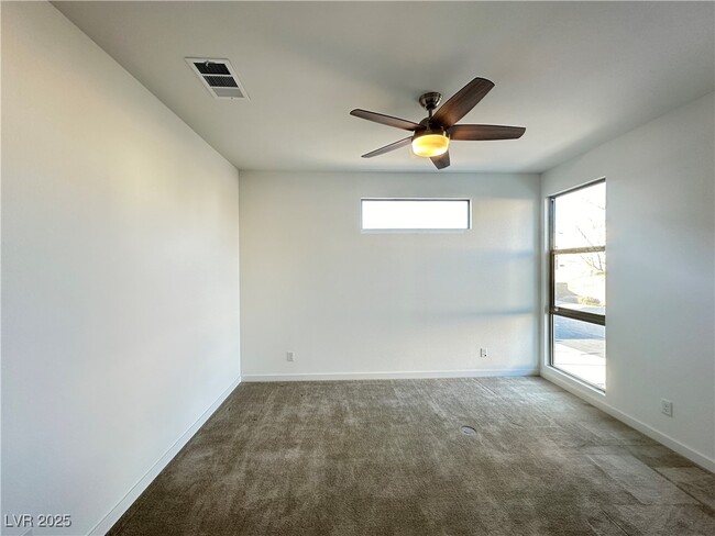 6932 Boulder Canyon St in North Las Vegas, NV - Building Photo - Building Photo