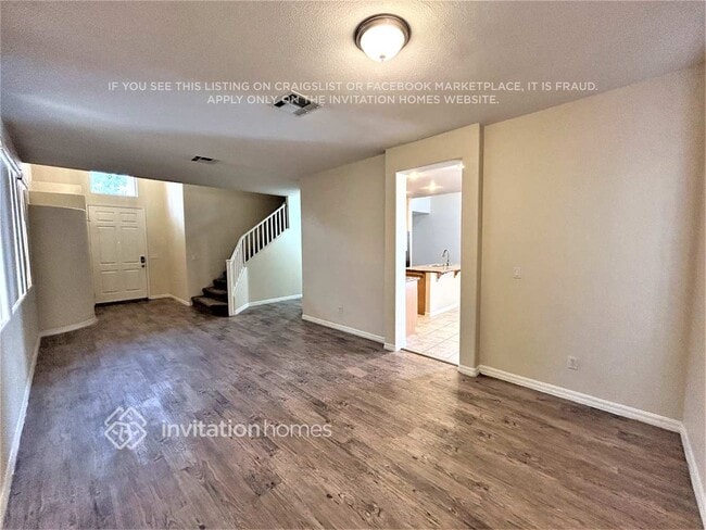 7220 Golden Falcon St in Las Vegas, NV - Building Photo - Building Photo