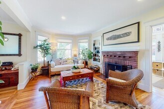 150 Lakeview Ave in Cambridge, MA - Building Photo - Building Photo