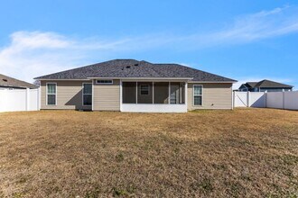 5073 Branch Point Dr in Valdosta, GA - Building Photo - Building Photo