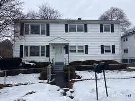 57 Dalton St in West Haven, CT - Building Photo