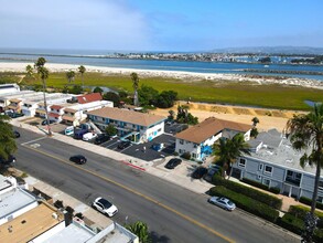 5074-5080 W Point Loma Blvd in San Diego, CA - Building Photo - Building Photo