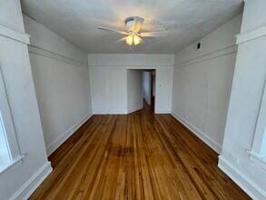 5438 W Potomac Ave in Chicago, IL - Building Photo - Building Photo