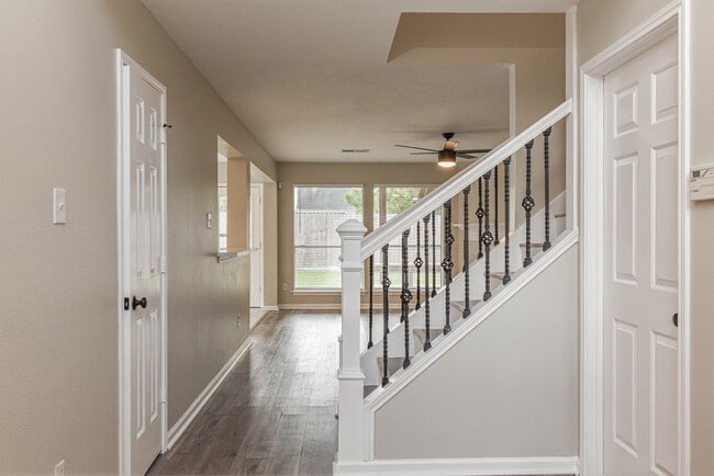 property at 19407 Scarlet Cove Dr