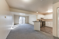 Emerald Park Apartments in Kalamazoo, MI - Building Photo - Interior Photo