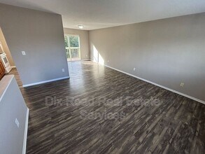 11881 Hitchcock Dr in Cincinnati, OH - Building Photo - Building Photo