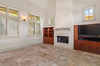 3810 Ridgelea Dr in Austin, TX - Building Photo - Building Photo