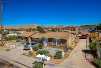 15563-15575 5th St in Victorville, CA - Building Photo - Building Photo