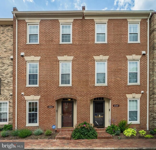 6701 Washington Blvd in Arlington, VA - Building Photo - Building Photo
