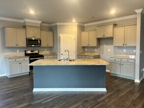 22640 Regent Dr in Athens, AL - Building Photo - Building Photo