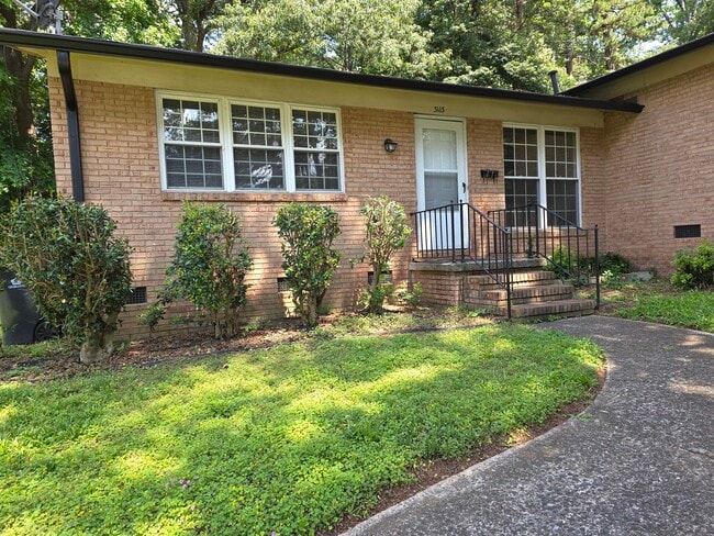 property at 3113 Erskine Dr