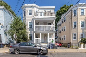 46 Stellman Rd, Unit 2 in Boston, MA - Building Photo - Building Photo