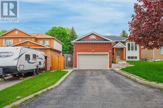 57 Oak Hill Dr in Cambridge, ON - Building Photo - Building Photo