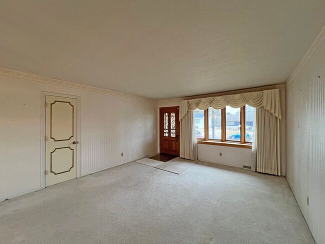 1913 W Clarewood Ave in Peoria, IL - Building Photo - Building Photo