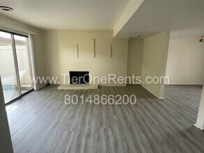 2274 Four Wds Cir in Salt Lake City, UT - Building Photo - Building Photo