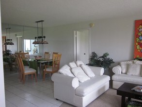 5201 NW 2nd Ave-Unit -2110 in Boca Raton, FL - Building Photo - Building Photo