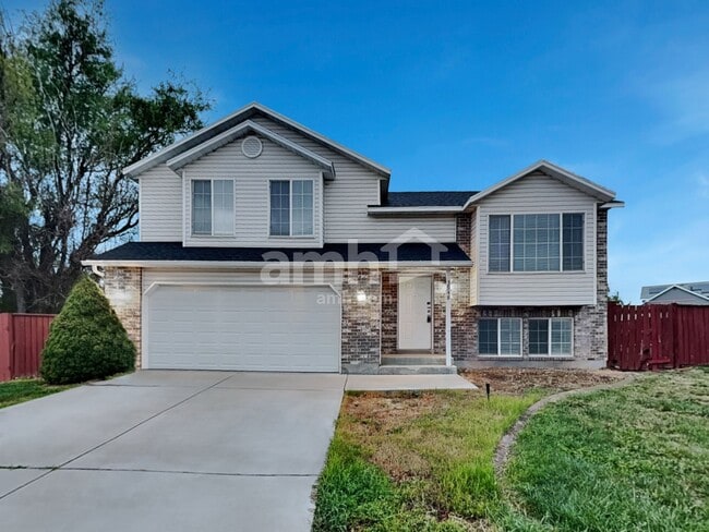 property at 3948 W 5325 S