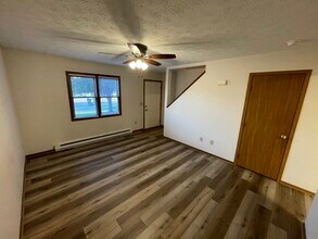 1535 Hawk Cir, Unit D in Troy, OH - Building Photo - Building Photo