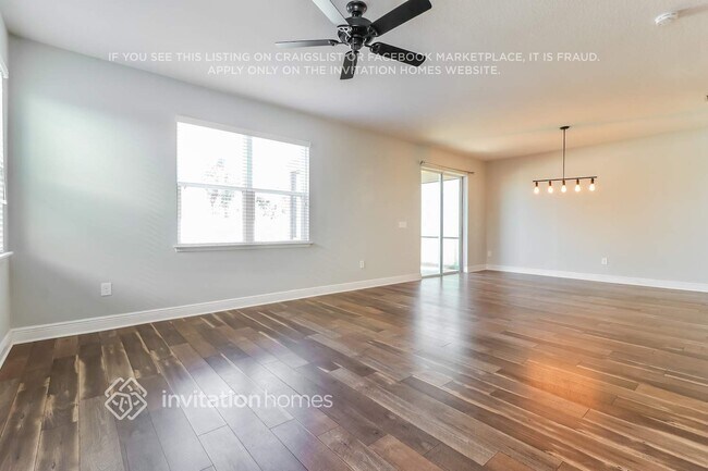 10384 Hawks Landing Dr in Land O Lakes, FL - Building Photo - Building Photo