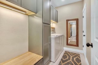 285 High Point Dr in Longmont, CO - Building Photo - Building Photo